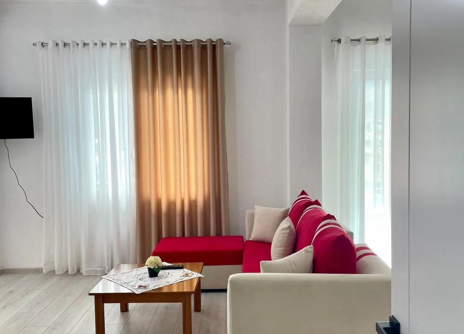Apartamenti 71 Pogradec