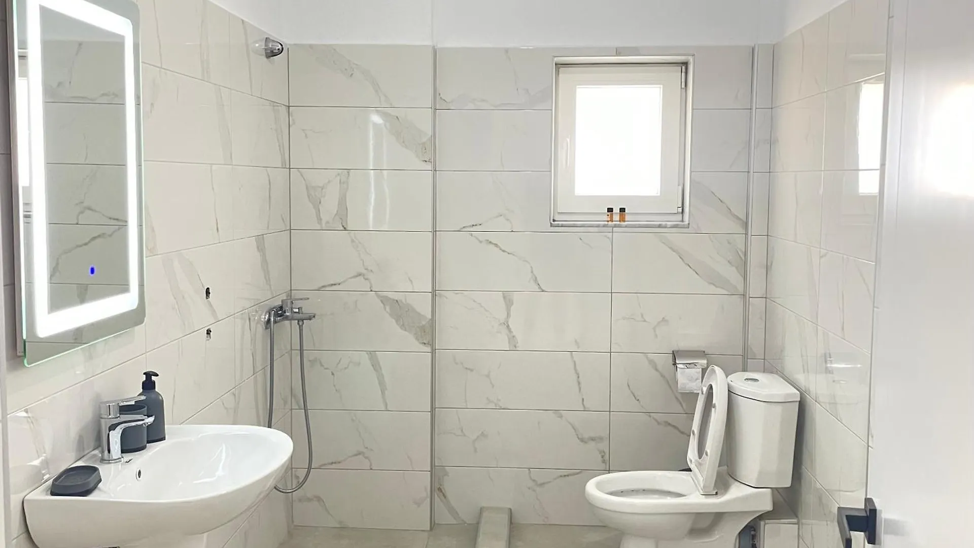 Apartment Apartamenti 71 Pogradec